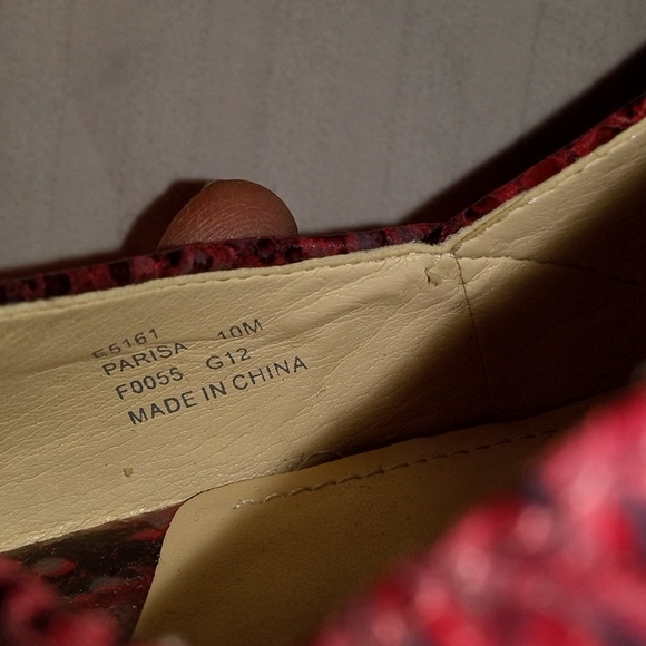 Calvin Klein Parisa peeptoe pumps snake embossed leather 10 red nwot - Picture 3 of 9